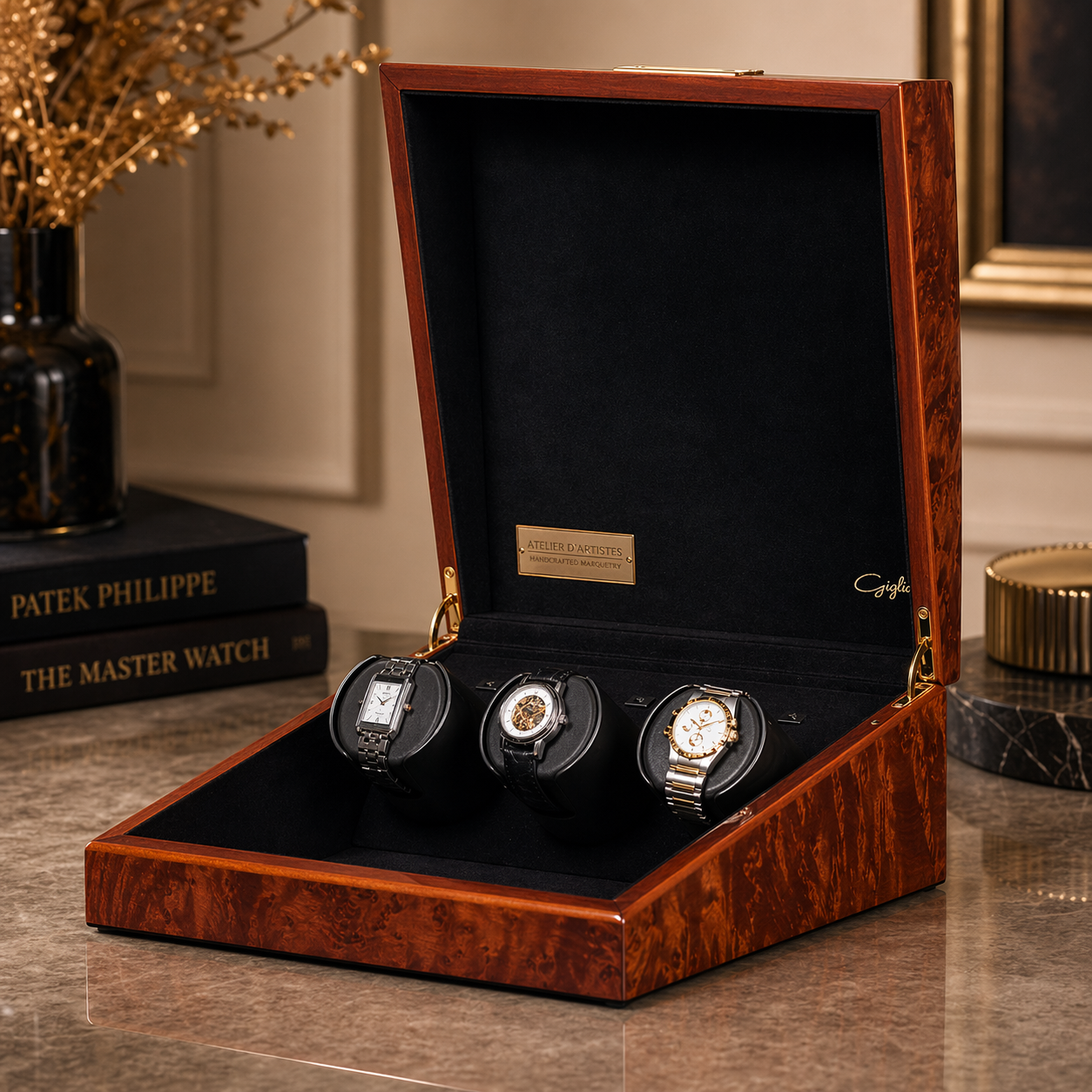 Salvador Dali - Burl watch winder — open module detail